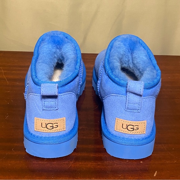 Ugg Ultra Classic Mini Boot Blue 1116109 Women’s 8 - Picture 4 of 8